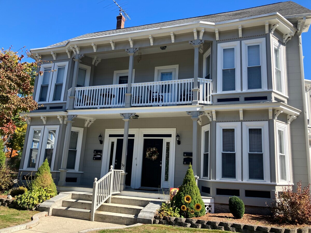 Photo - 39 Capron St Unidad A