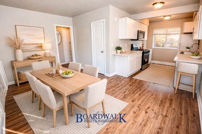 Photo - 1327 Illinois Ave