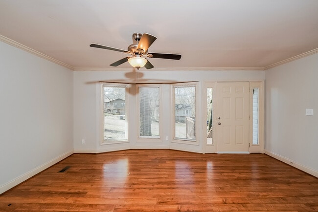 Photo - 5863 Brenda Dr