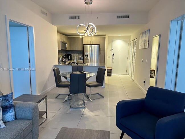 Building Photo - 5350 NW 84th Ave Unit 1107