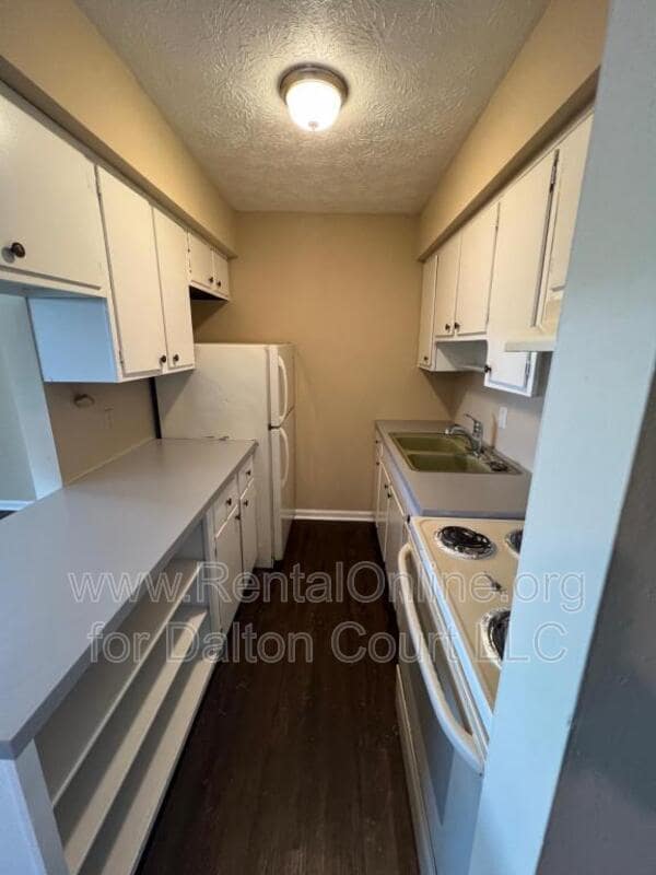 Photo - 1972 Cambridge Dr Unidad 22