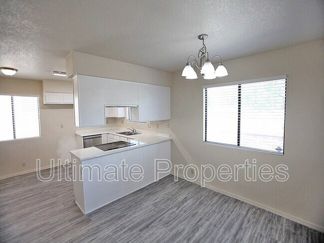 Photo - 4645 N 99th Dr