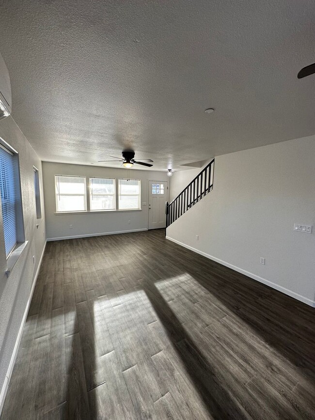 Photo - Spacious newer build! Close to downtown amenities and Enloe hospital!