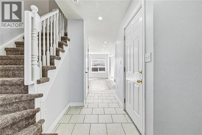 Photo - 41 Pinewoods Dr