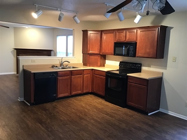 Photo - 5532 Floating Leaf Dr