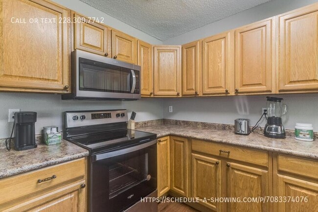 Photo - 1417 Willow St