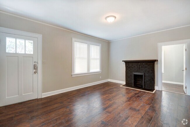 Building Photo - 2108 E 42nd St Unit 2108 Rental