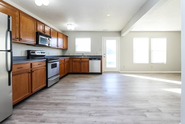 Photo - 7926 Hydrangea Ct