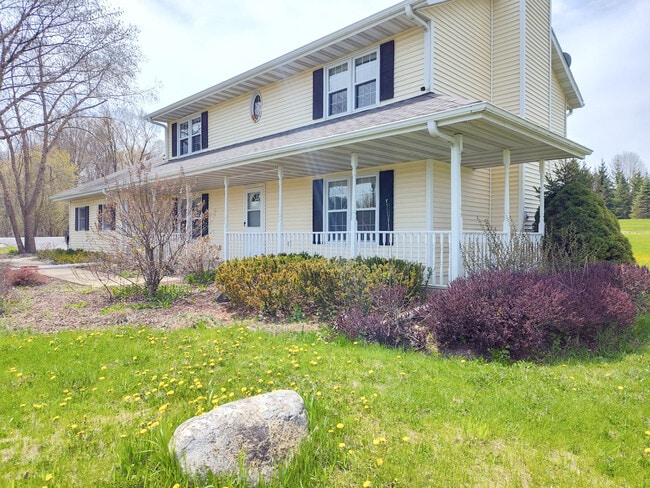 Photo - 2322 Cedar Sauk Rd House