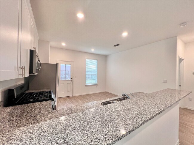 Photo - 17835 Plow Horse Ln