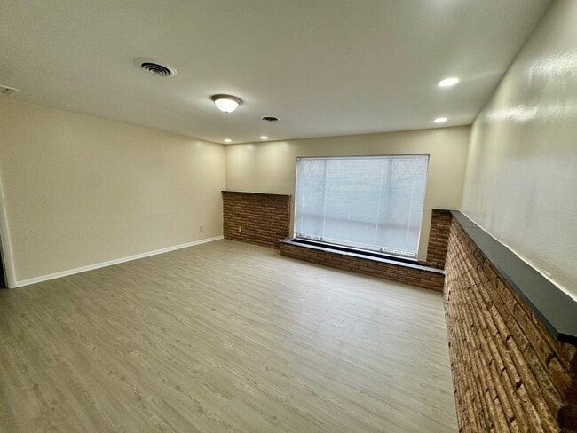 Photo - 3327-3233 Roosevelt Boulevard Multi Unit Unit 3329 Roosevelt Blvd.