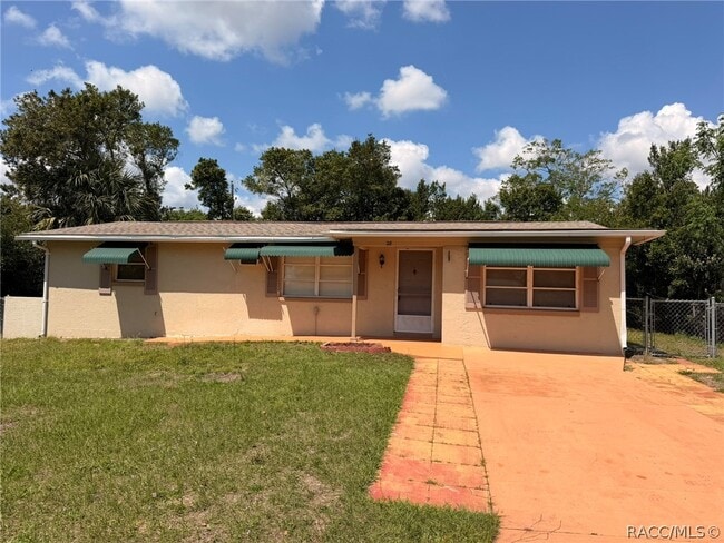 Building Photo - 28 N Davis St