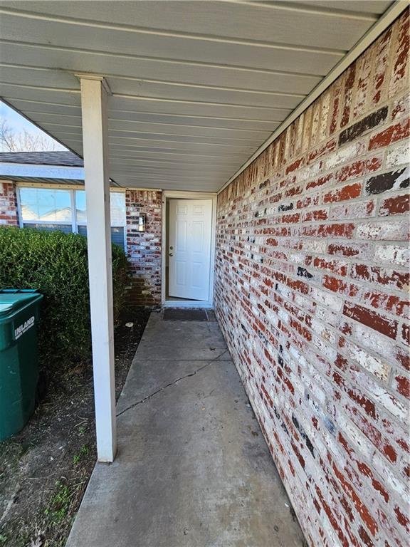 Photo - 2324 W Roselawn St