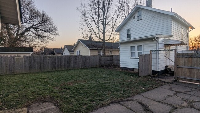 Photo - Charming 3-bedroom, 1.5-bathroom home located in the heart of Akron