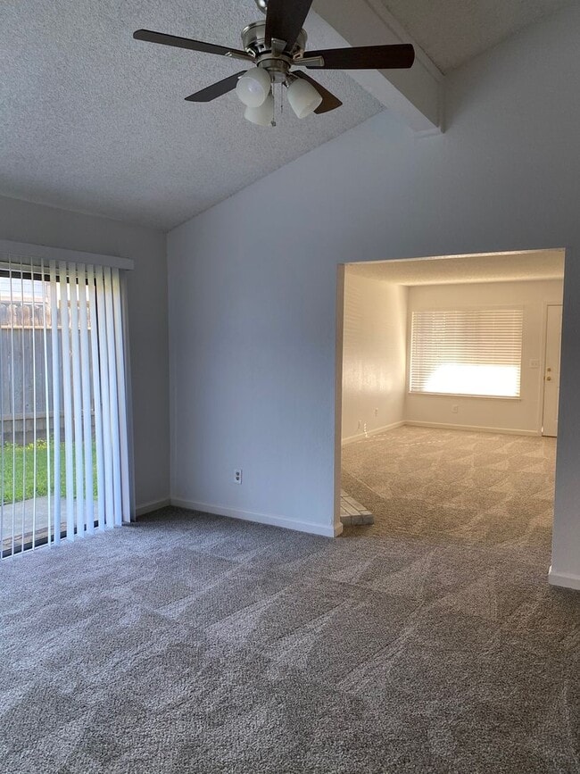Photo - Spacious 2bd/2ba Fair Oaks Duplex with Garage
