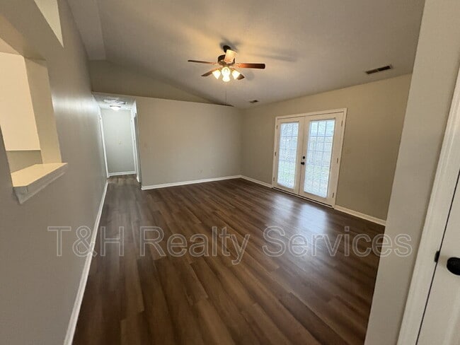 Photo - 3433 Lauren Dr