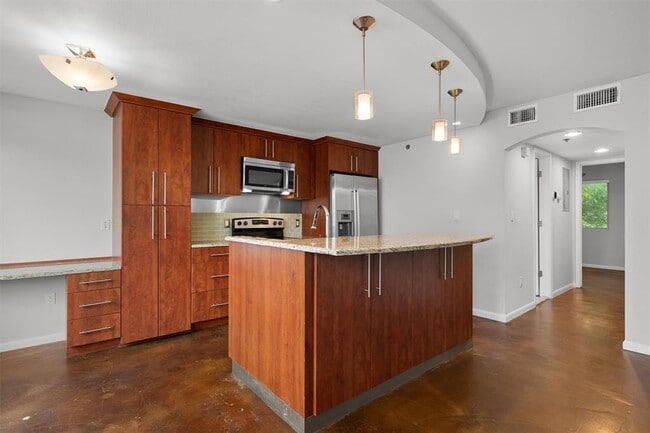 Photo - 41 Waller St Unit 309