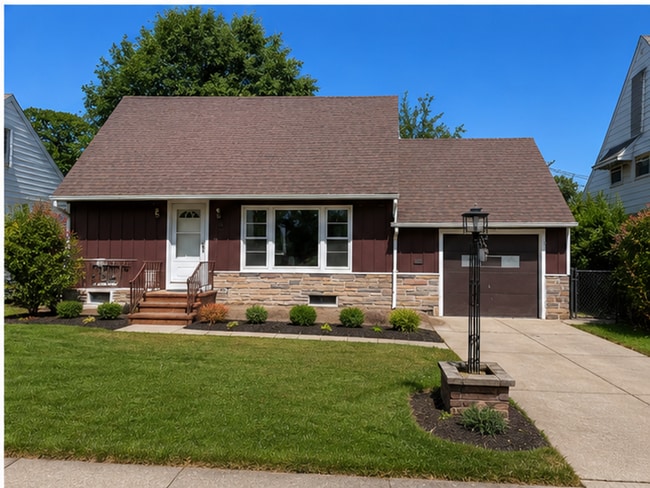 Building Photo - 23901 Puritan Ave