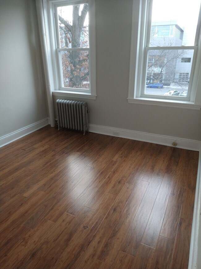 1193 Commonwealth Ave