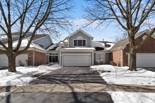 Building Photo - 289 Ripplebrook Ct Rental