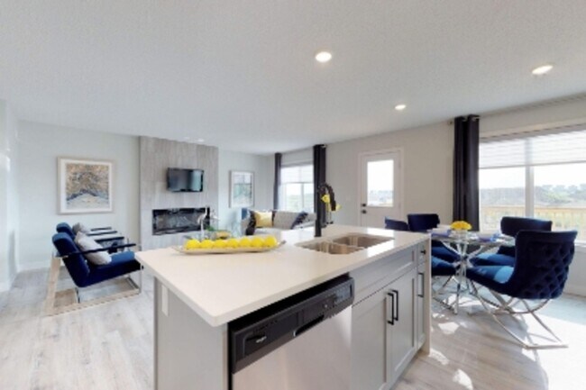 Photo - 6407-6177 177 Ave