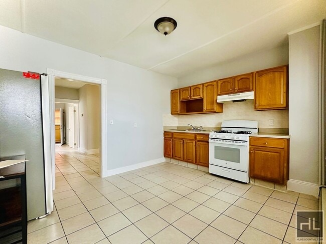 Photo - Lockwood Avenue Unit B