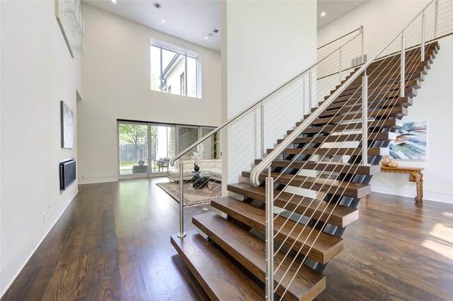 Photo - 5202 Chesapeake Way