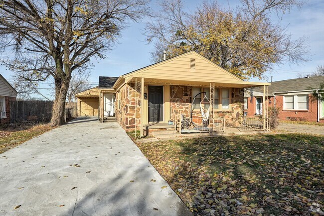 Building Photo - Newly remodeled Duplex in Midwest City Rental