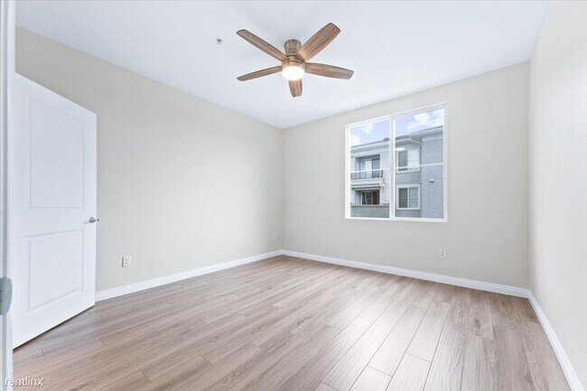 Photo - 2 br, 2 bath Condo - 1801 E Katella Avenue... Unit #3051