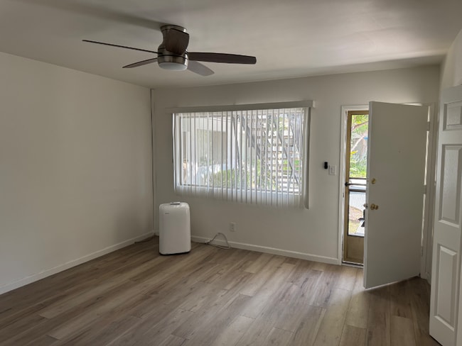 Photo - 820 S Rosemead Blvd Unidad 109