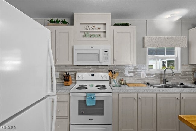 Photo - 1747 Beverly Dr