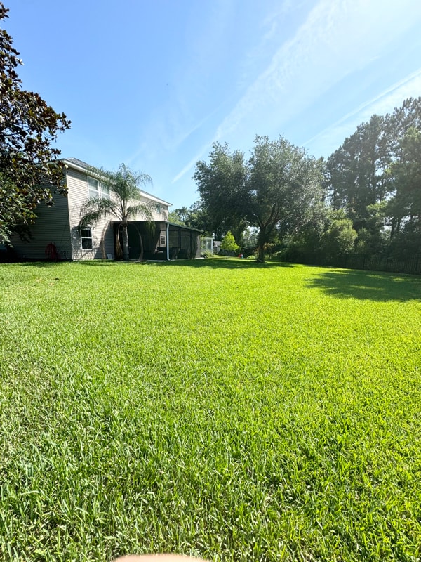 Photo - 955 Churchhill Ln