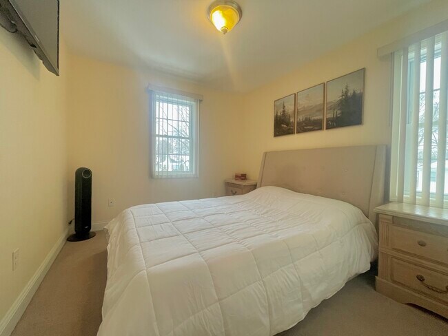 Photo - 34 Bingham Ave