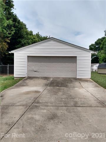 Photo - 1106 Balthis Dr