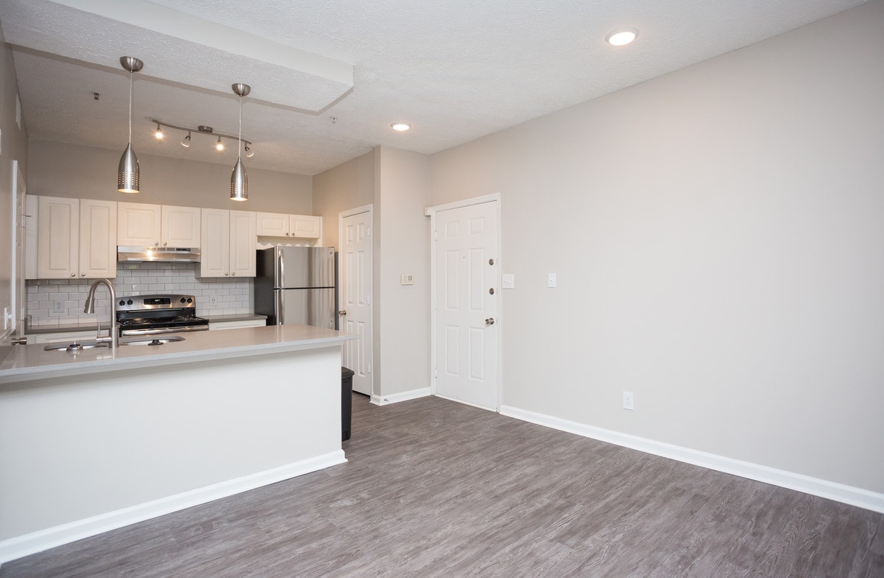 Photo - Evergreen Lenox Park Apartments