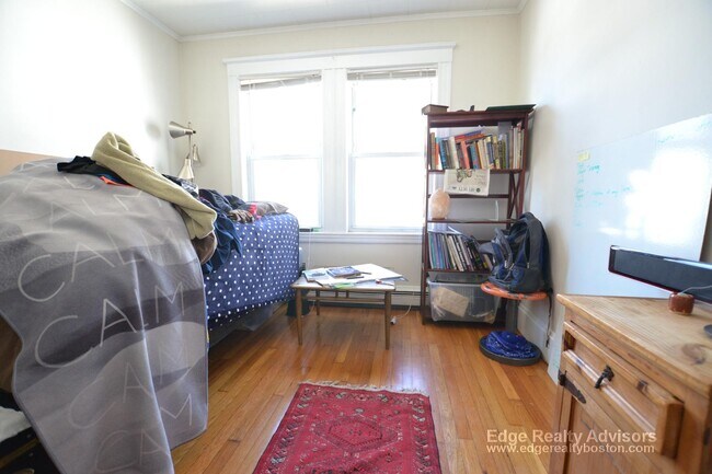 Photo - 110 Kenrick St Unidad 1