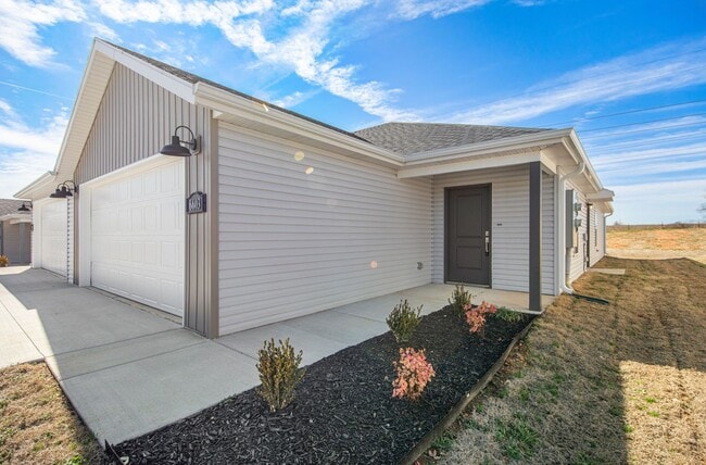 Photo - 6603 NW Altus St