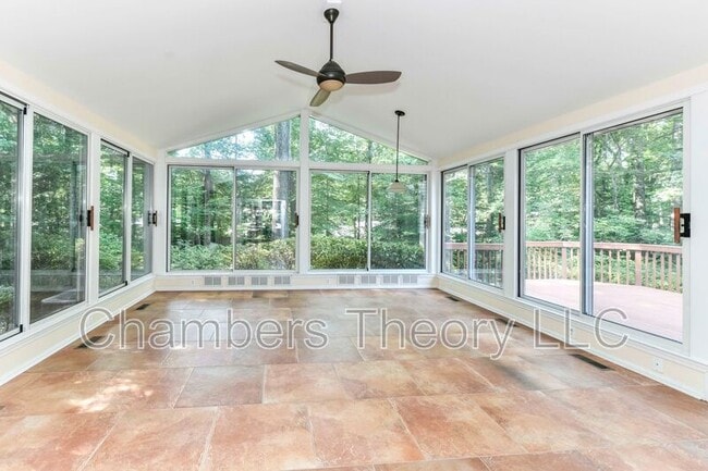 Photo - 9205 Hamilton Dr