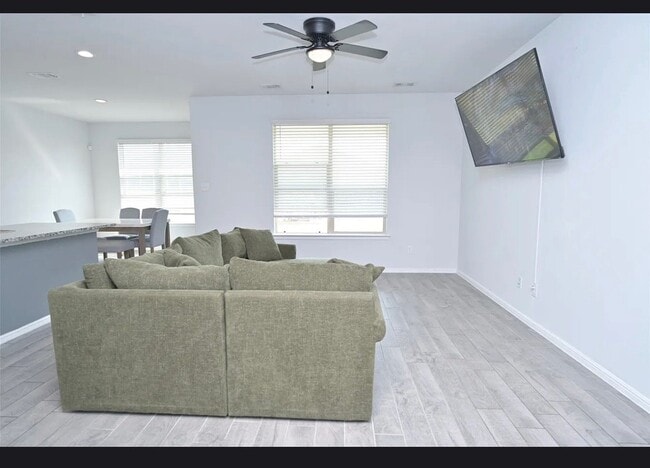 Photo - 8621 Angel Gardens Dr