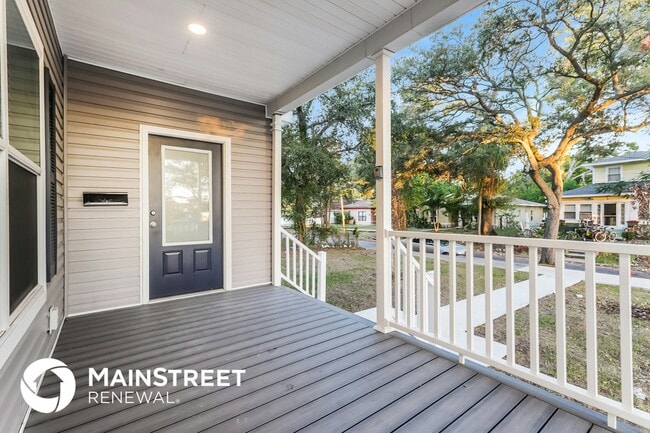 Photo - 920 15th Ave S