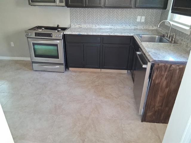 Photo - 2319 Glengariff Dr