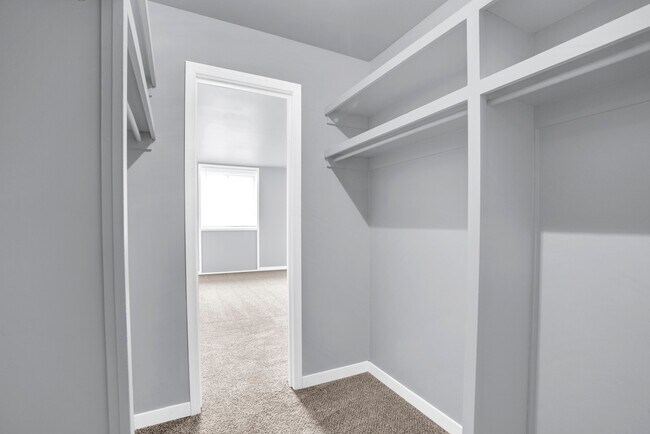 West Hills Apartments