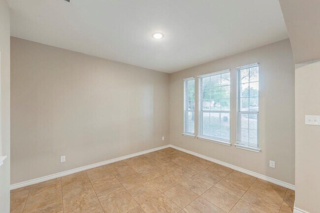 Photo - 17901 Madden Dr