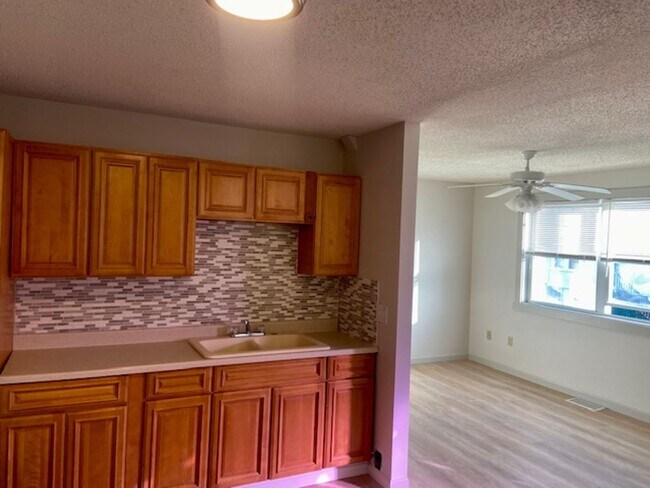 Photo - 417 Admiral St Unit 417 Admiral Street 3