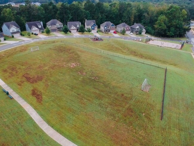 Photo - 1093 Hartwell Rd