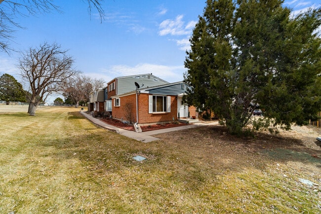 Photo - 1189 Cree Dr