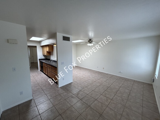 Photo - 2201 N Sparkman-Unit 2
