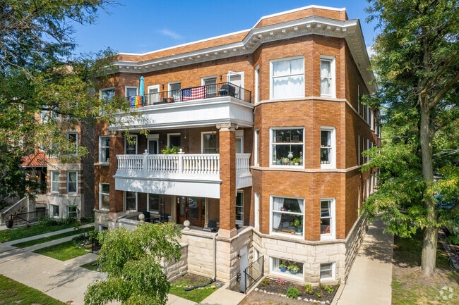 Photo - 3036 W Logan Blvd