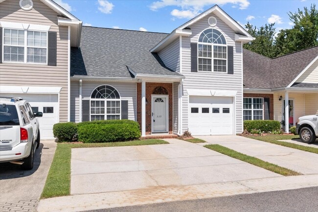 Photo - 229 Nicklaus Ct