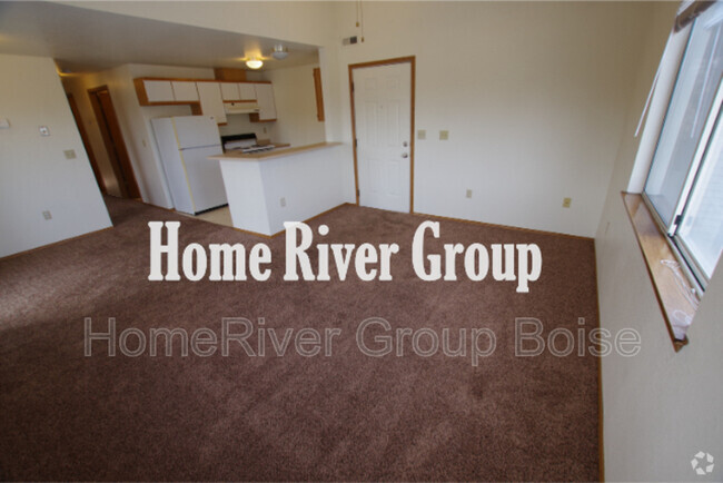 Building Photo - 5949 Ellens Ferry Dr Unit Apt 201